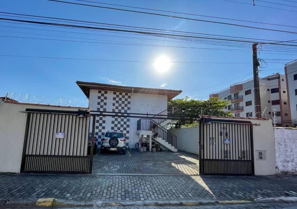 Apto Funcional Proximo A Orla Do Centro Hs5 Ubatuba Exteriör bild